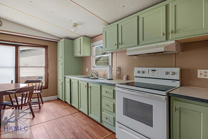 Property Photo:  1486 Neal Boulevard NE  GA 31331 