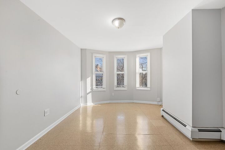 Property Photo:  2275 Kennedy Blvd #2  NJ 07304 