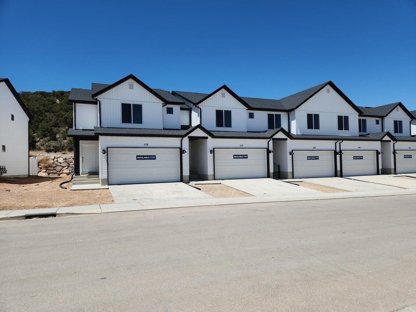 Property Photo:  2915 W Lagrand St 1203  UT 84720 