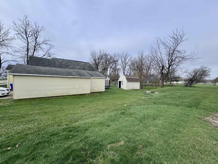 Property Photo:  932 S Frederick Ave  IA 50662 