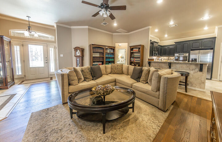 Property Photo:  4402 108th Street Unit 10  TX 79424 