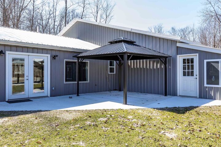 Property Photo: 3755 E Jack MI 48642