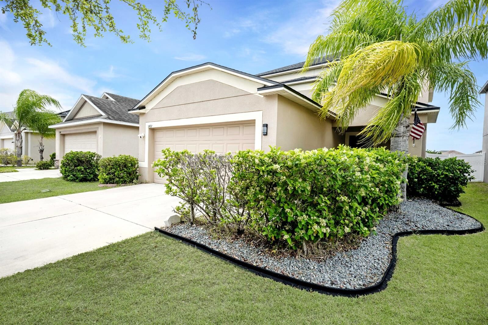 Property Photo: 1402 Trailwater Street FL 33570