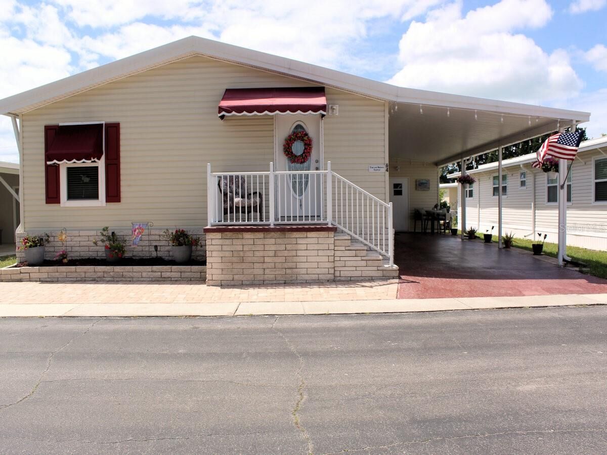 Property Photo:  64 Thatch Palm Street W  FL 33770 