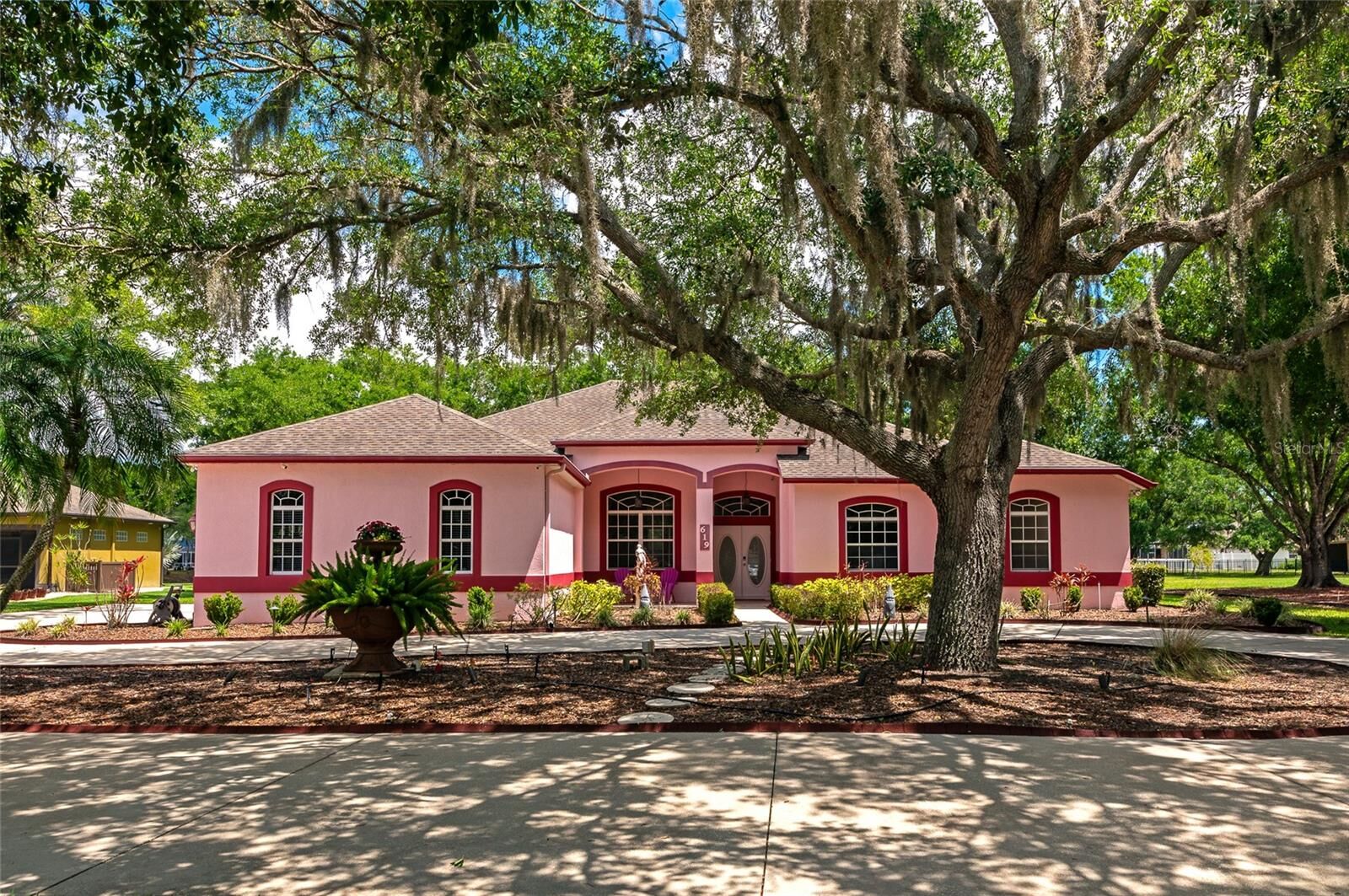 Property Photo: 619 147th Street E FL 34212