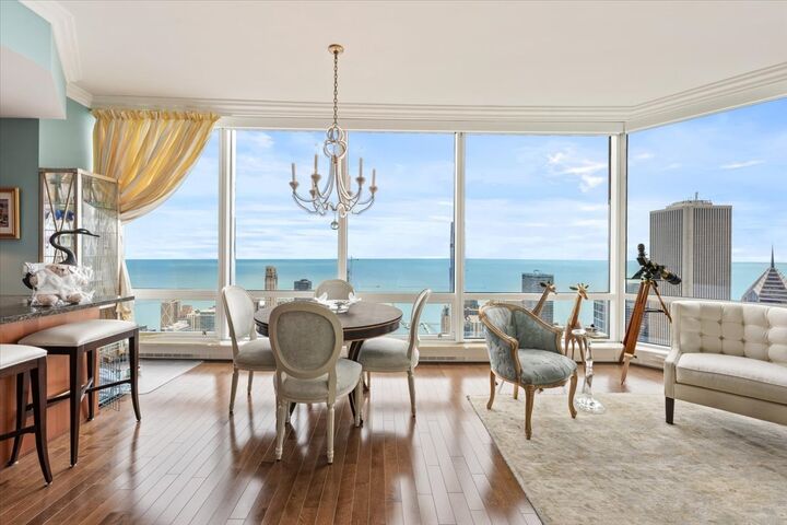 Property Photo: 401 N Wabash Avenue 74F IL 60611