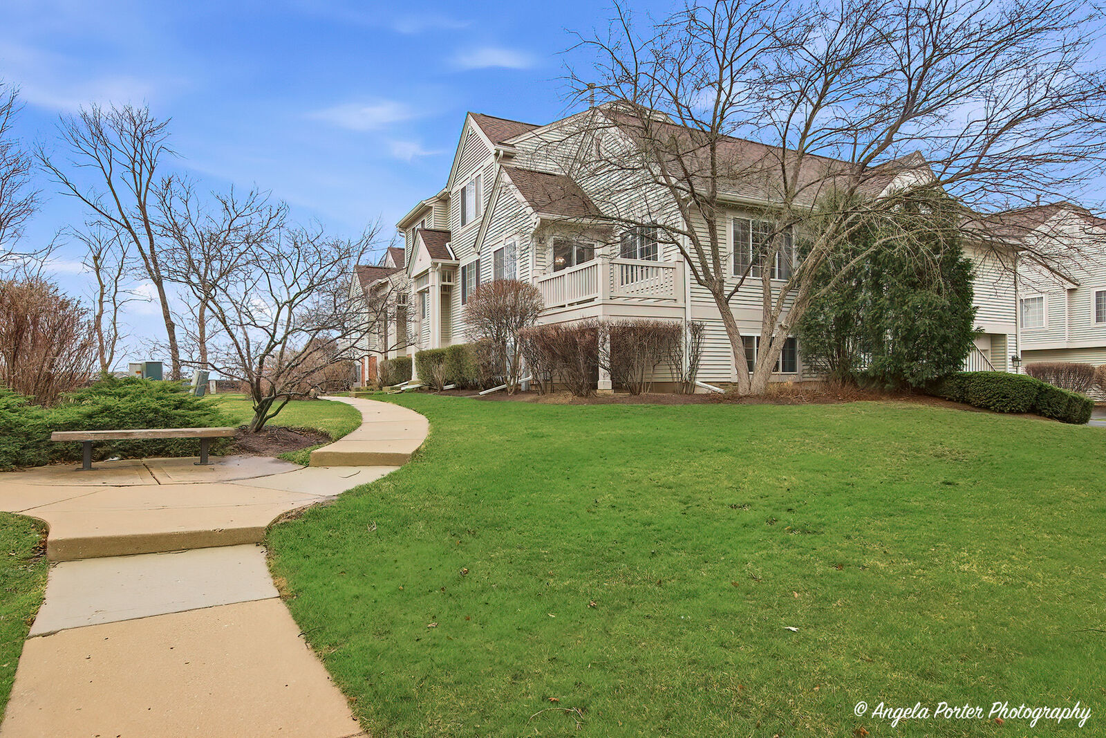 Property Photo: 324 New Haven Drive IL 60013