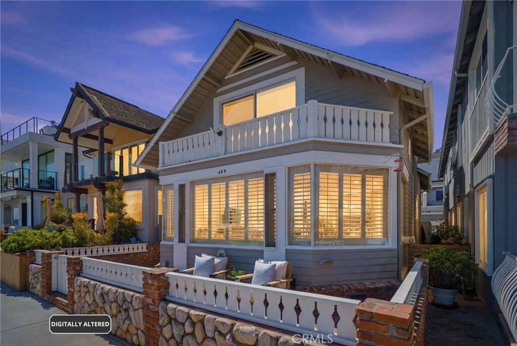 Property Photo:  409 E Edgewater  CA 92661 