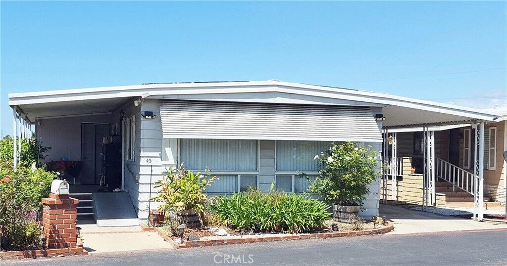 Property Photo:  19361 Brookhurst 45  CA 92646 