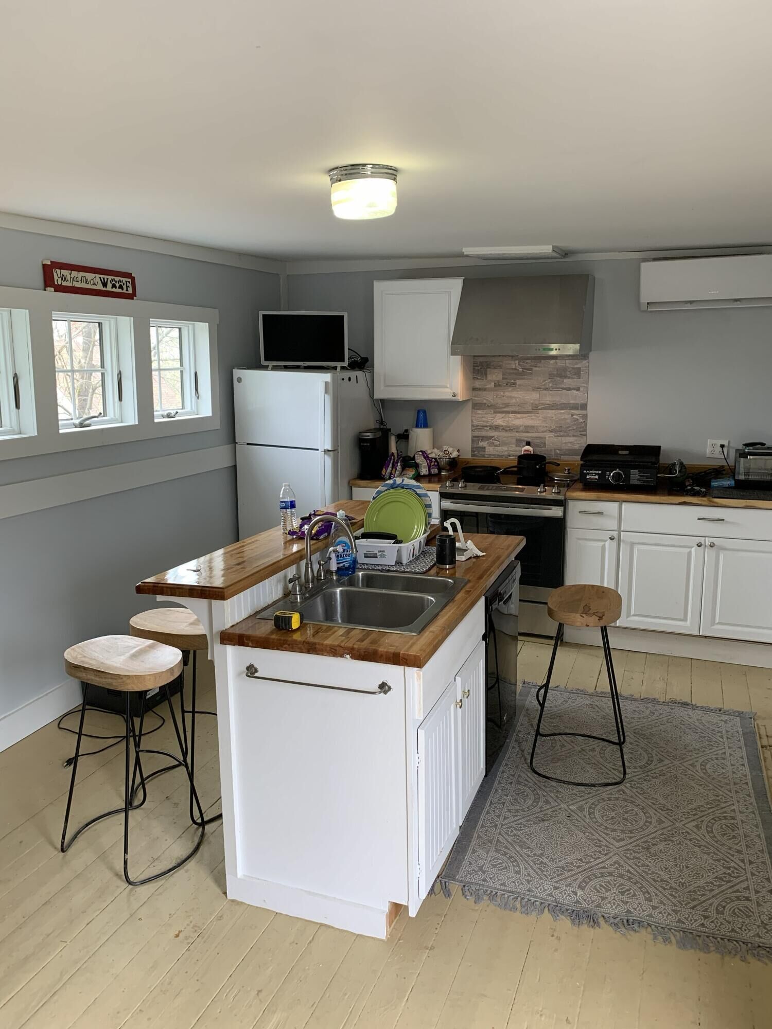 Property Photo:  12 Prince Street  ME 04631 