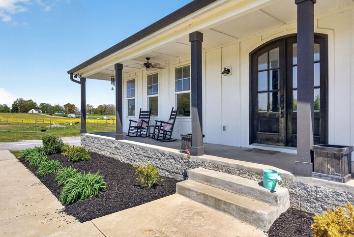 Property Photo:  168 Smokie Ln  TN 37190 