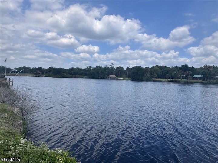 Property Photo:  4500 Fort Denaud Road  FL 33935 