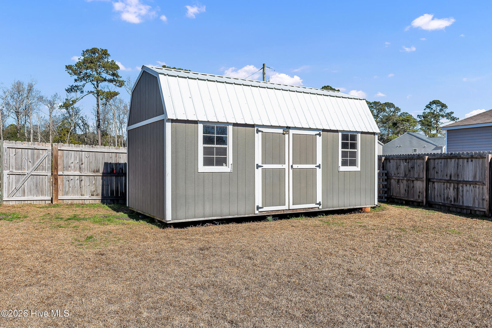 Property Photo:  102 Tralee Place  NC 28445 