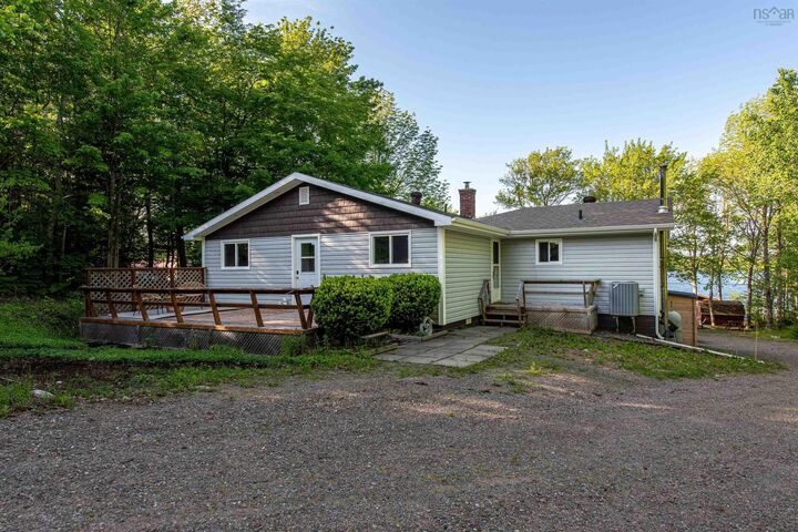 Property Photo: 4780 Aylesford Road NS B0P 1C0