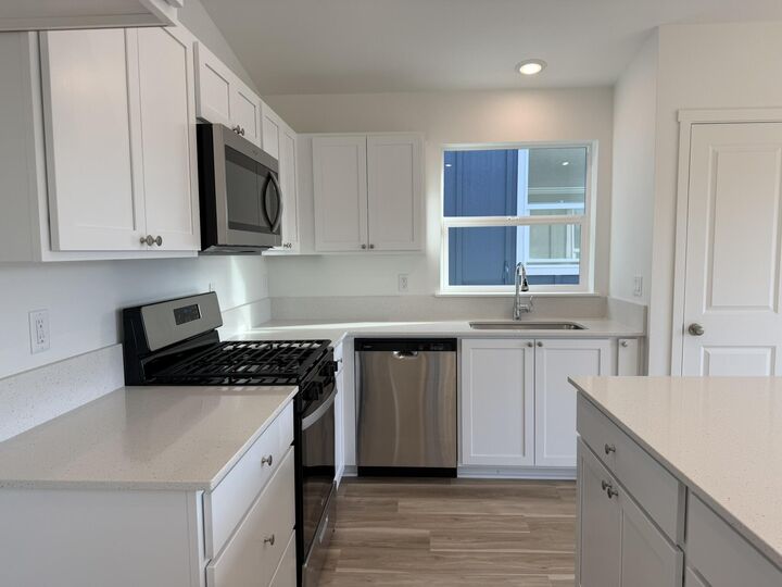 Property Photo:  251 SE Peppermint Loop 6  OR 97734 