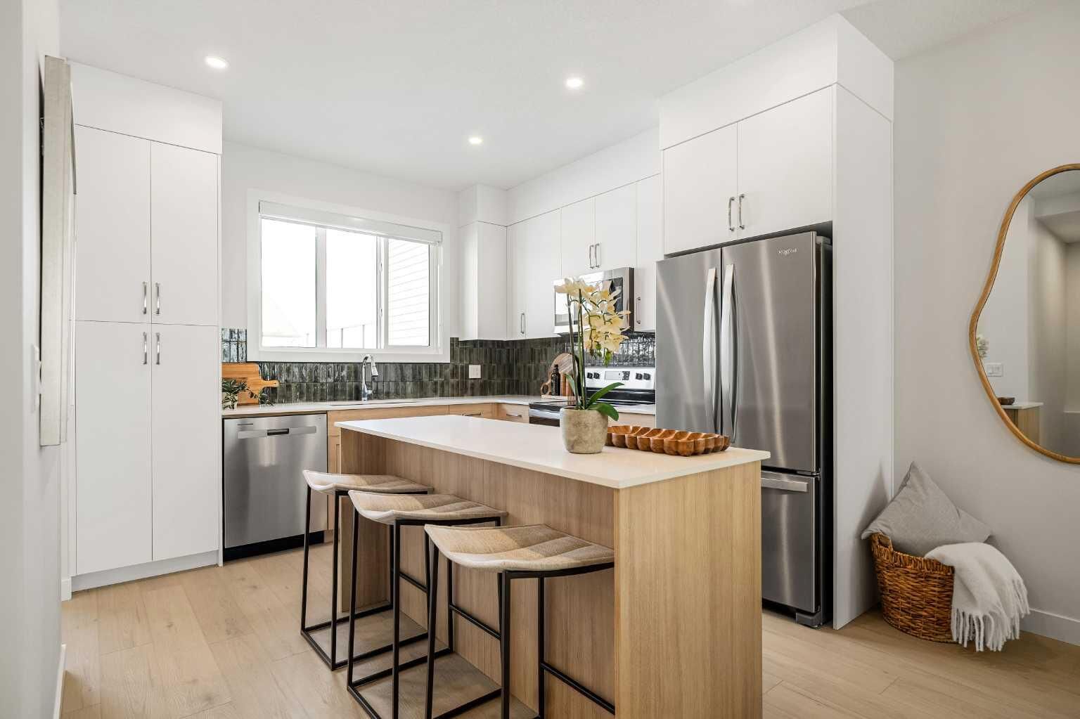 Property Photo: 14438 15 Street NE AB T3P 2T1