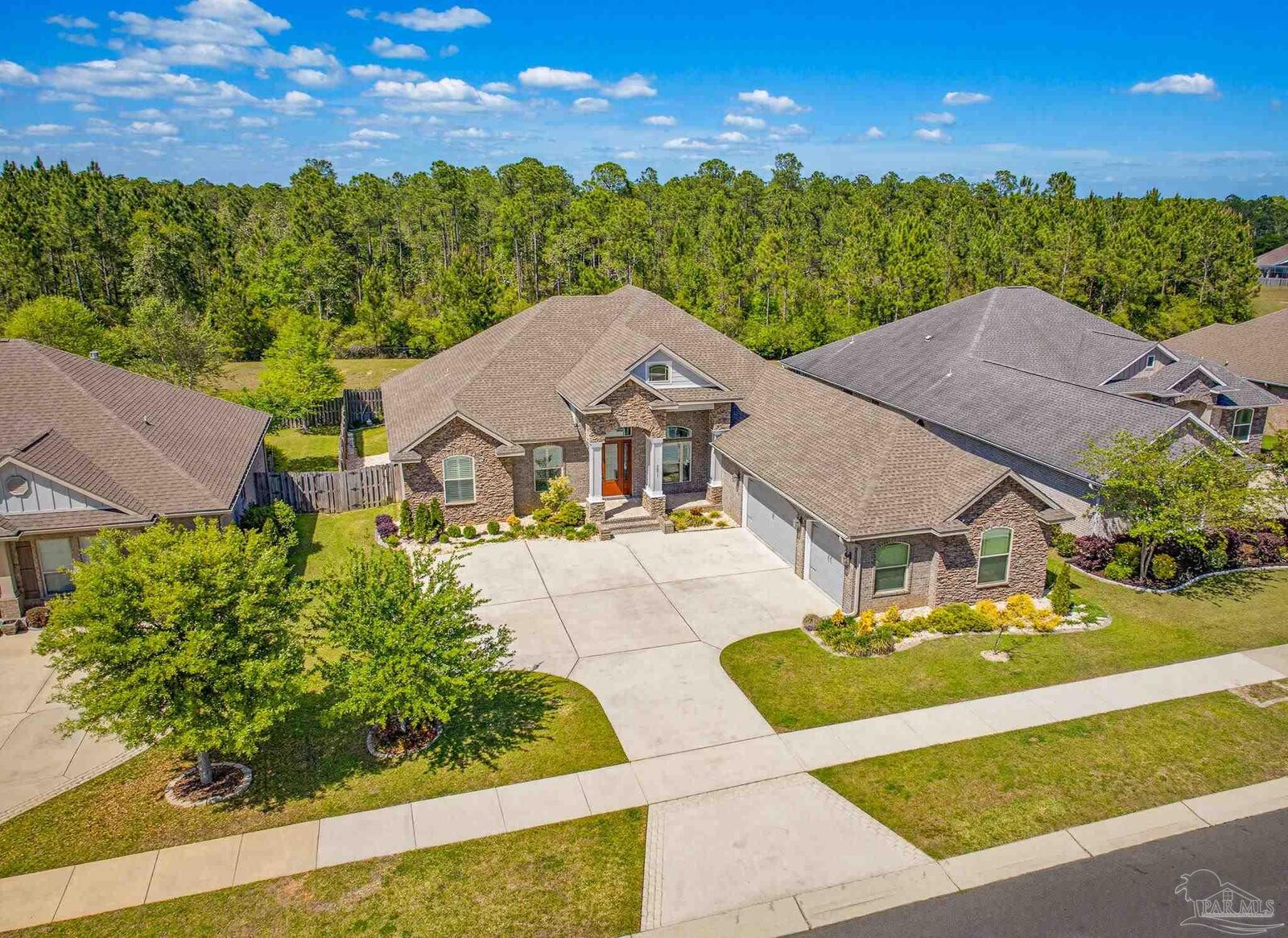 Property Photo:  5871 Huntington Creek Blvd  FL 32526 