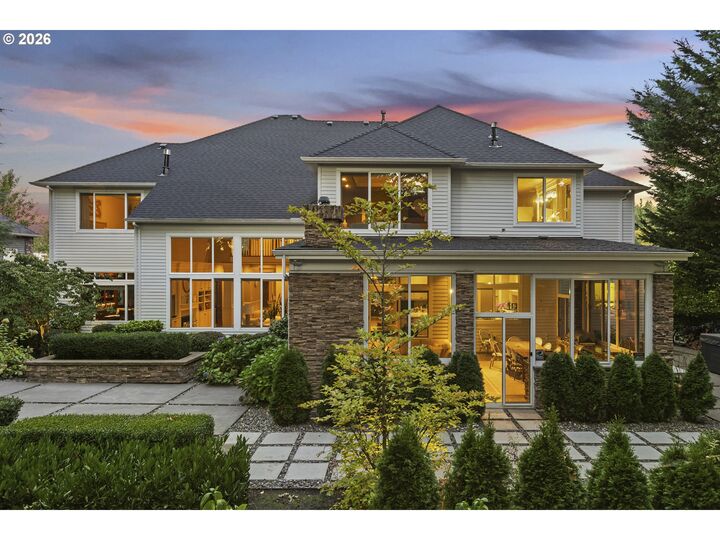 Property Photo:  17367 Bergis Farm Dr  OR 97034 