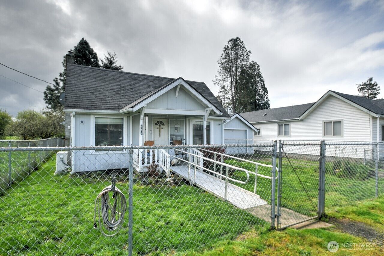 Property Photo:  242  Main Street  WA 98570 