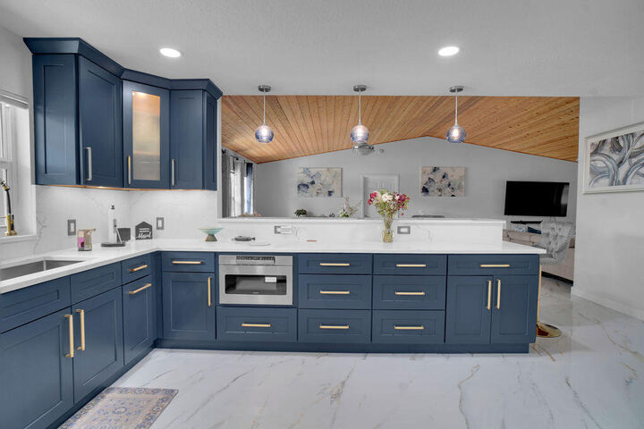 Property Photo:  18057 N 40th Run N  FL 33470 