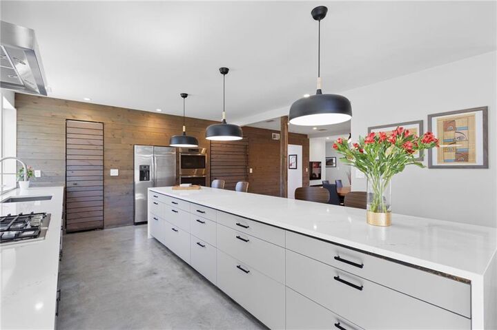 Property Photo:  34 Boyce Avenue  RI 02806 