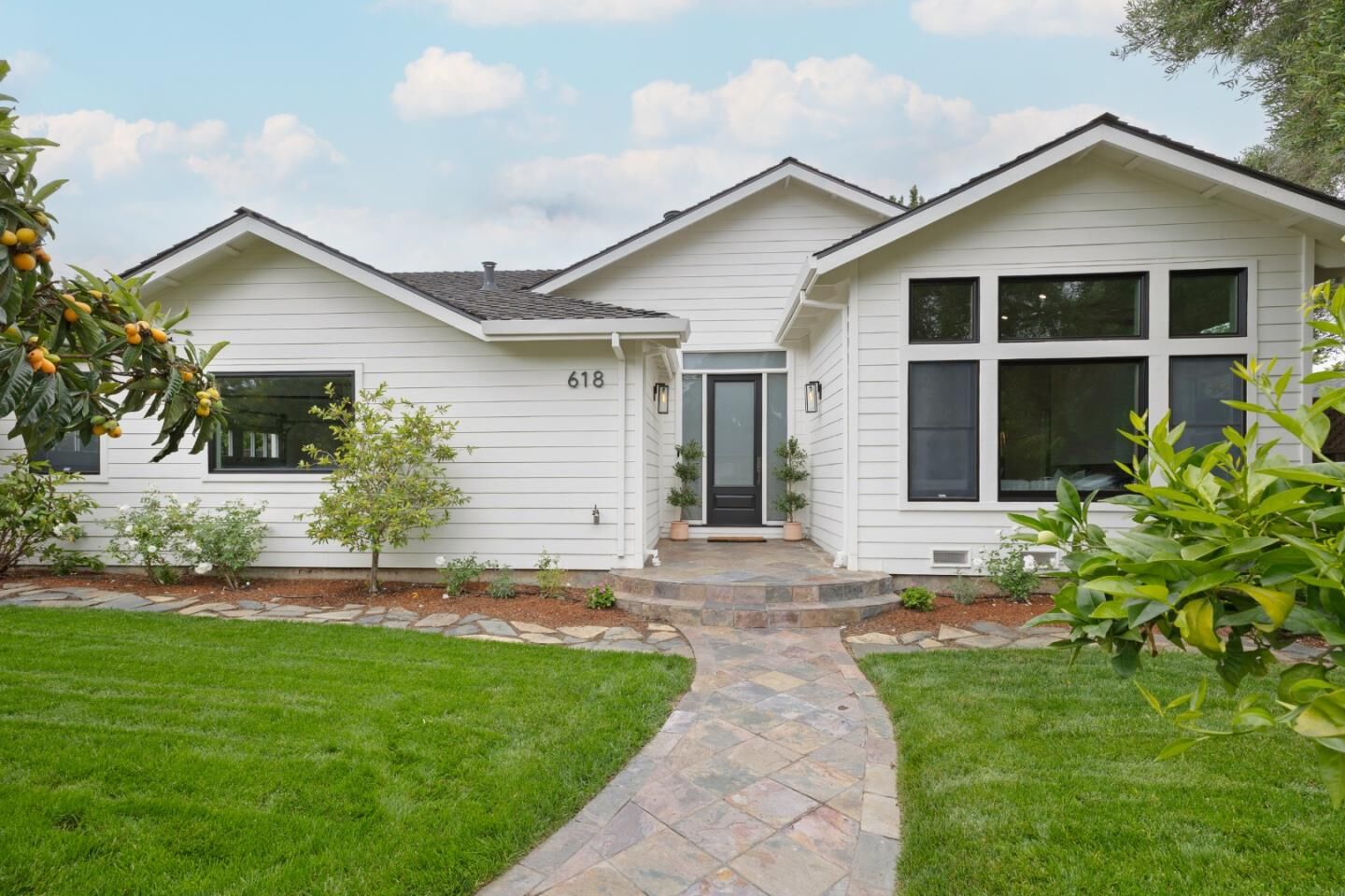 Property Photo: 618 Panchita Way CA 94022