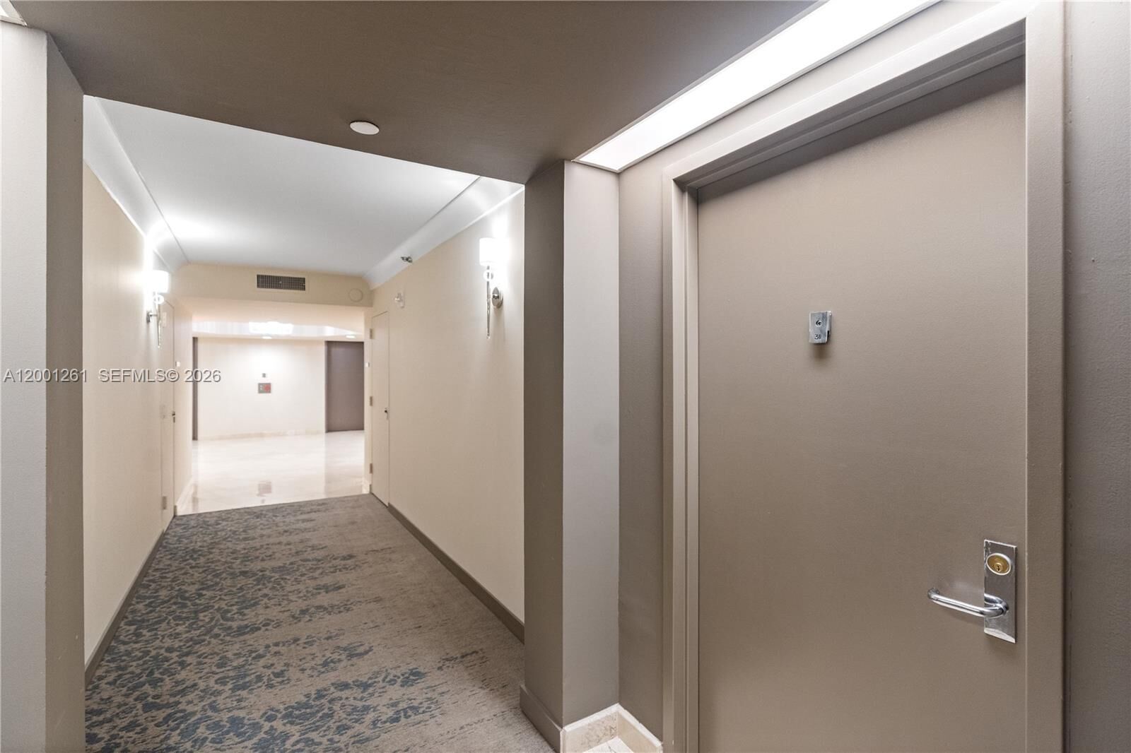 Property Photo: 3400 NE 192nd St 303 FL 33180