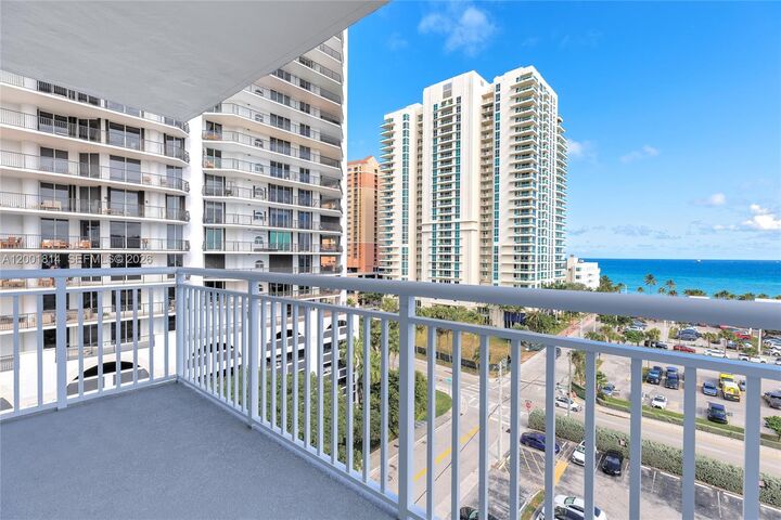 Property Photo:  200 S Birch Rd 1015  FL 33316 