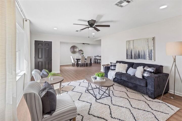 Property Photo:  4701 Desoto Street  LA 70607 