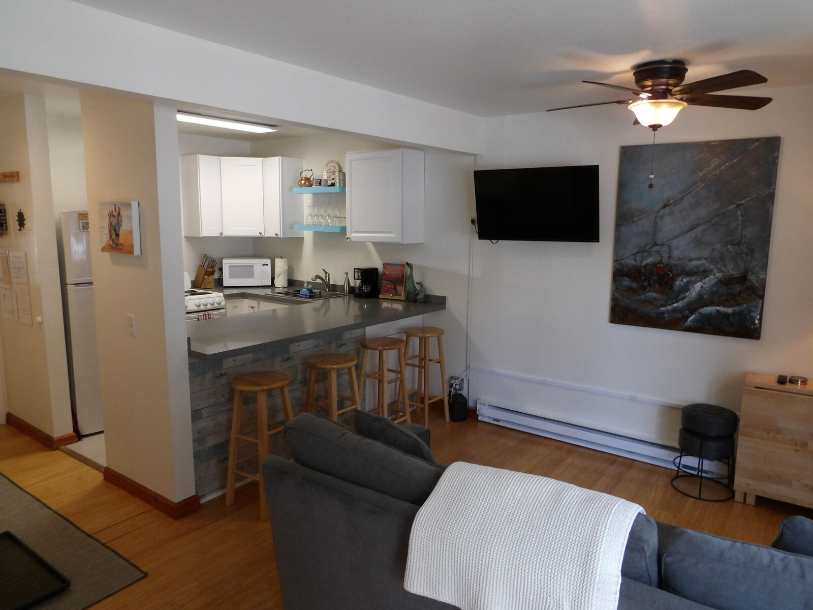 Property Photo:  260 2nd Ave S 15  ID 83340 