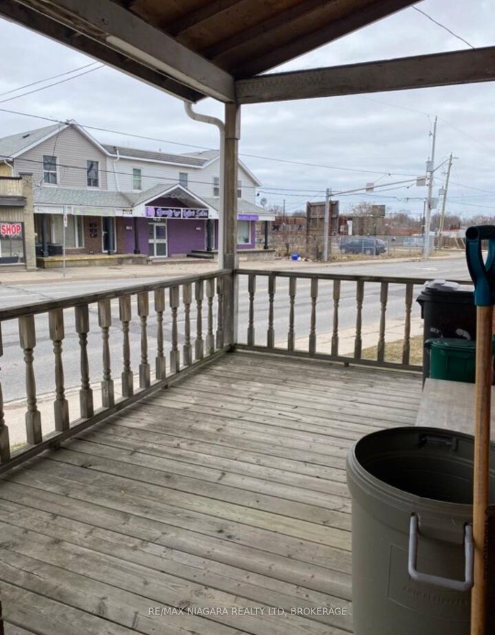 Property Photo: 42 Niagara Street ON L2R 4K9