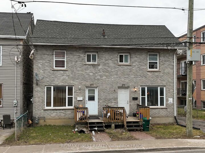 Property Photo: 271-273 Rideau Street ON K7K 3A7