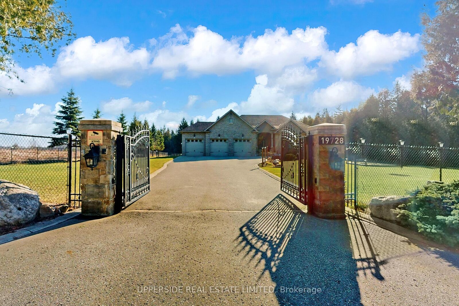 Property Photo:  19728 Kennedy Road  ON L7K 1Y2 