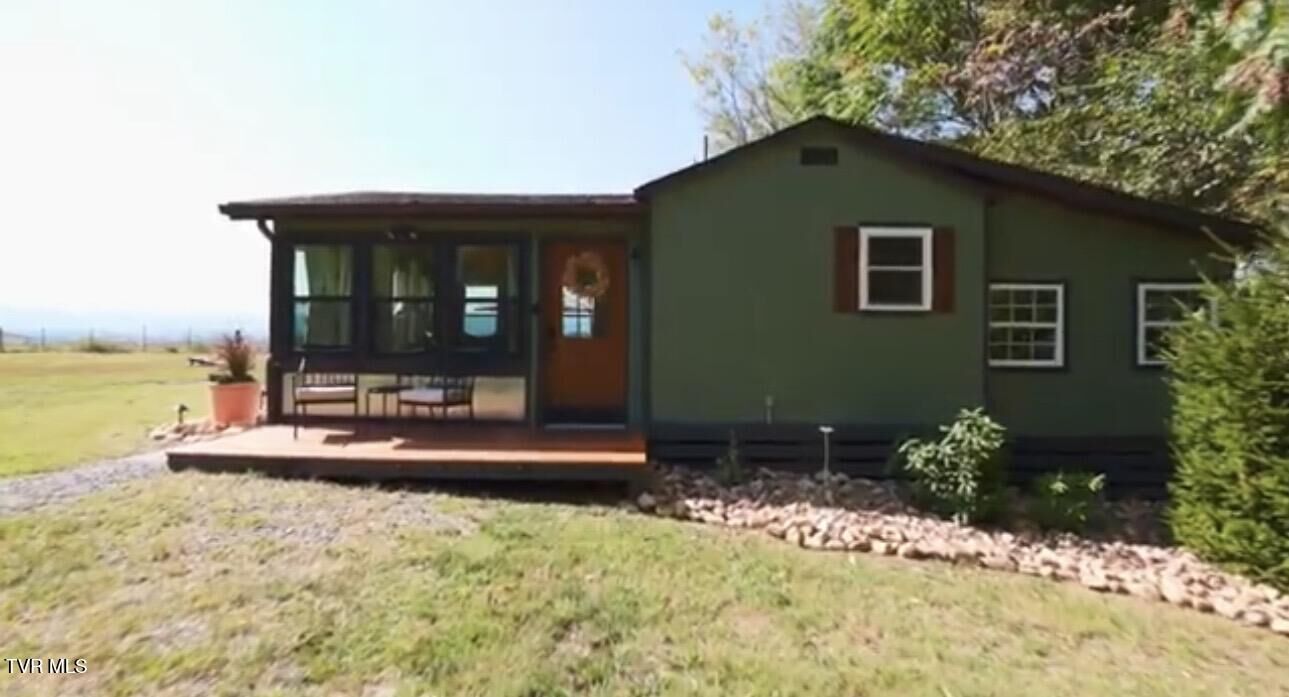 Property Photo:  639 Saylor Hill Road  TN 37681 