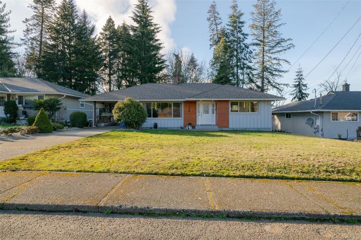 Property Photo: 3988 3rd Ave BC V9Y 4G2