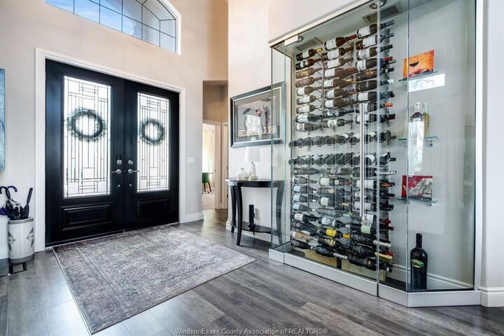 Property Photo:  1006 Lilydale  ON N8L 0Z2 