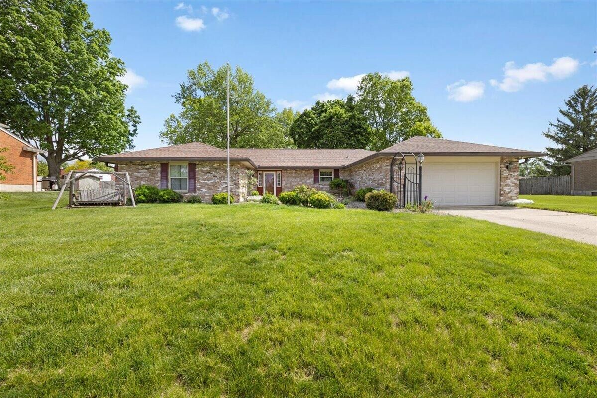 Property Photo:  6330 Rangeview Drive  OH 45415 