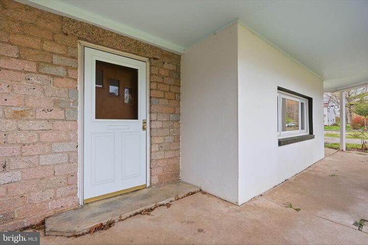 Property Photo:  25 Diverty Road  NJ 08534 