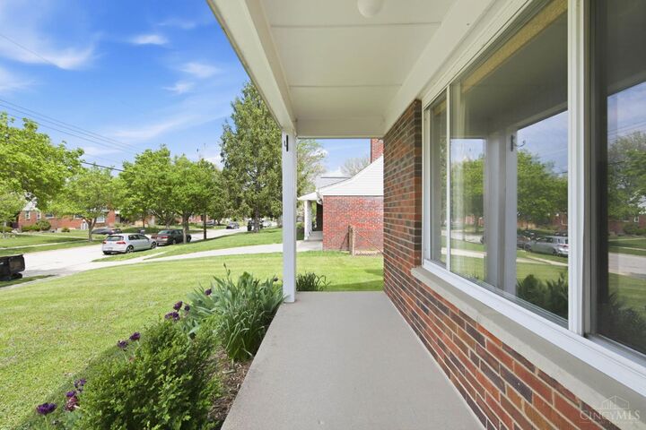 Property Photo:  6826 Le Conte Avenue  OH 45230 