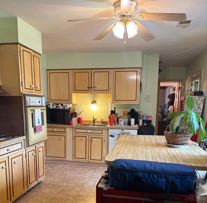 Property Photo:  2974 Libra Lane  OH 45251 