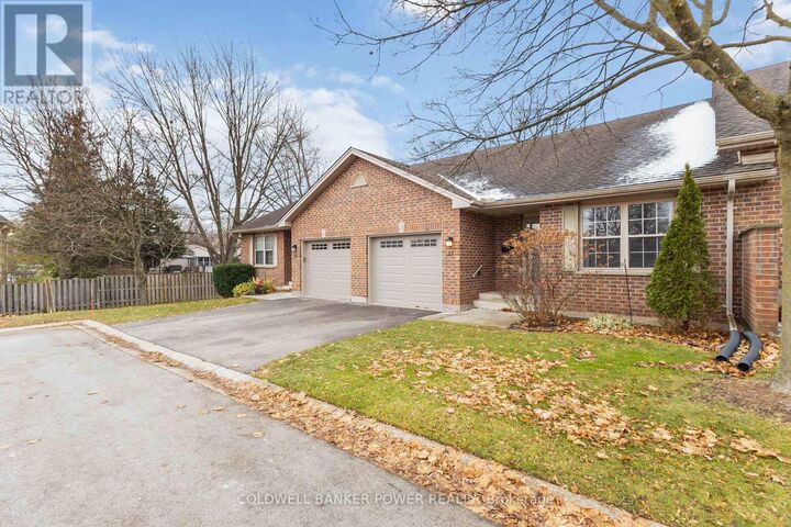 Property Photo:  680 Commissioners Road West 23  ON N6K 4T8 