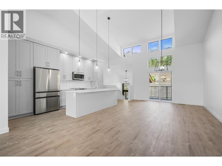 Property Photo: 5150 Fairway Drive 22A BC V0B 2L0