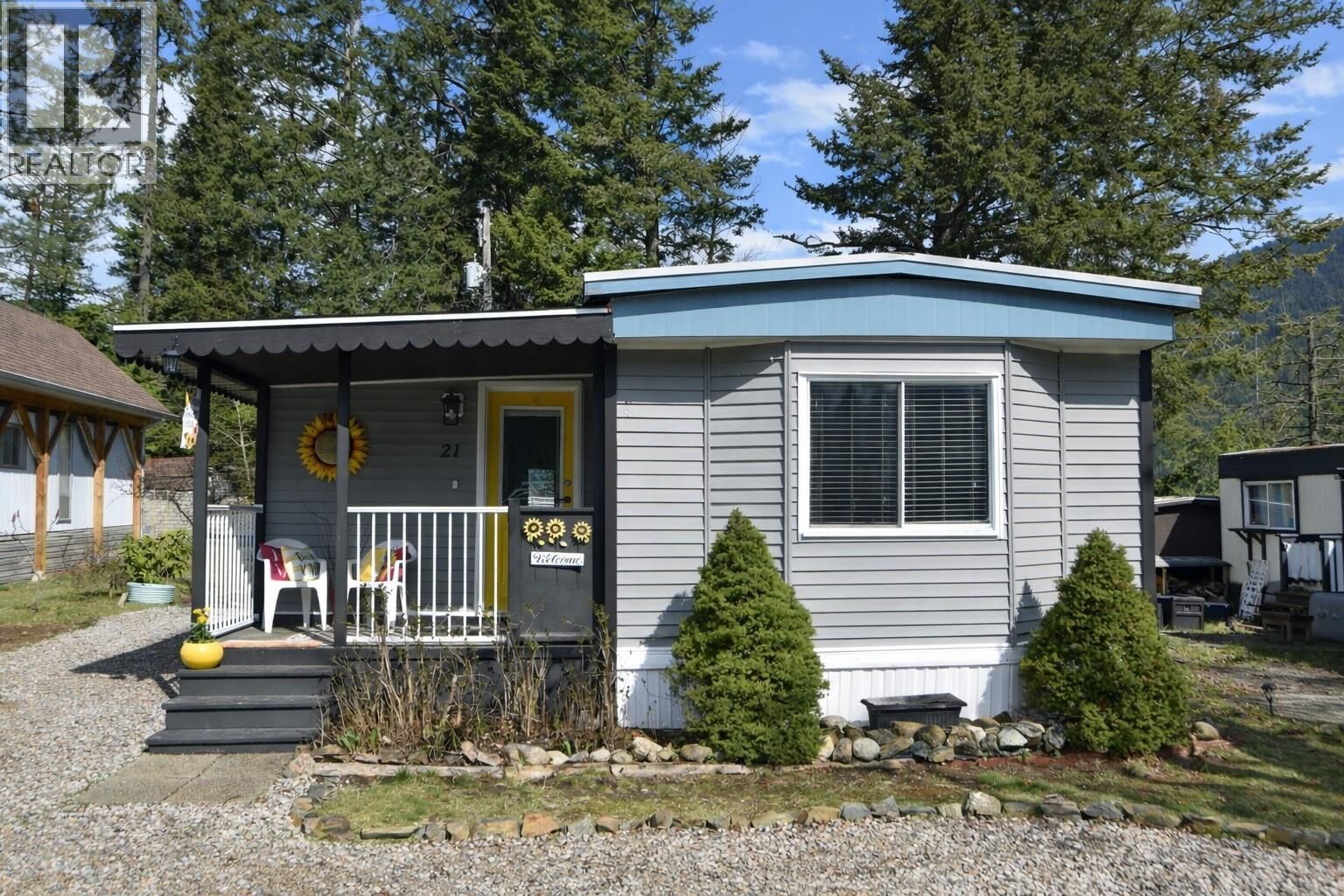 Photo de la propriété:  2756 Greenwood Road  BC V1L 6L2 