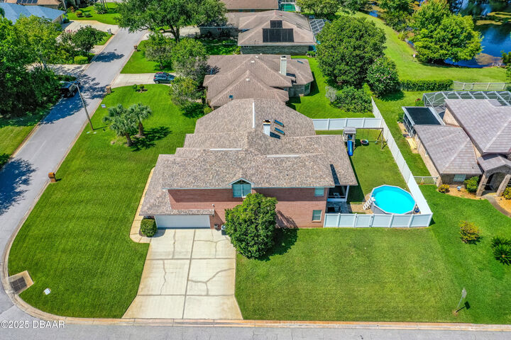 Property Photo:  1 Sand Point Circle  FL 32174 