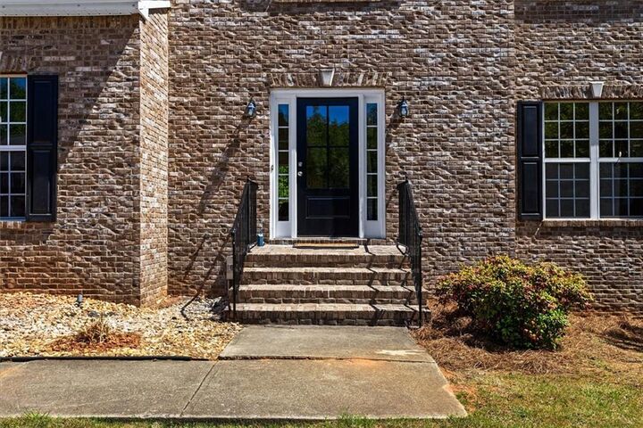 Property Photo:  3136 Claridge  GA 30094 