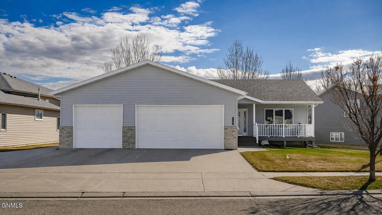 Property Photo:  2245 Lacorte Loop  ND 58503 