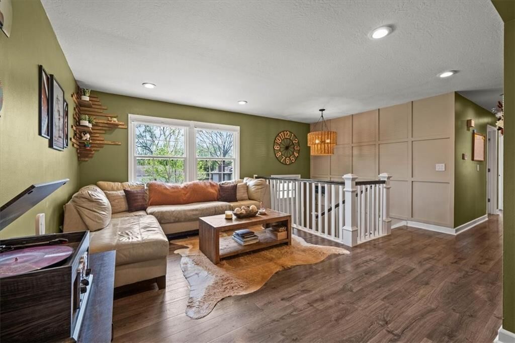 Property Photo: 109 SE Moore Court MO 64014