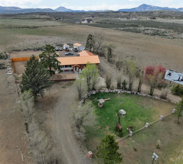 Property Photo:  915 N Main St  UT 84759 