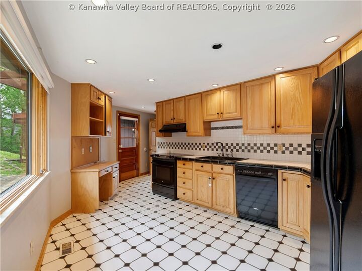 Property Photo:  328 McKinley Avenue  WV 25314 