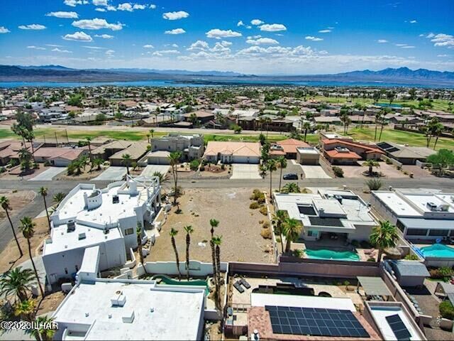 Property Photo:  724 Paseo Granada  AZ 86406 